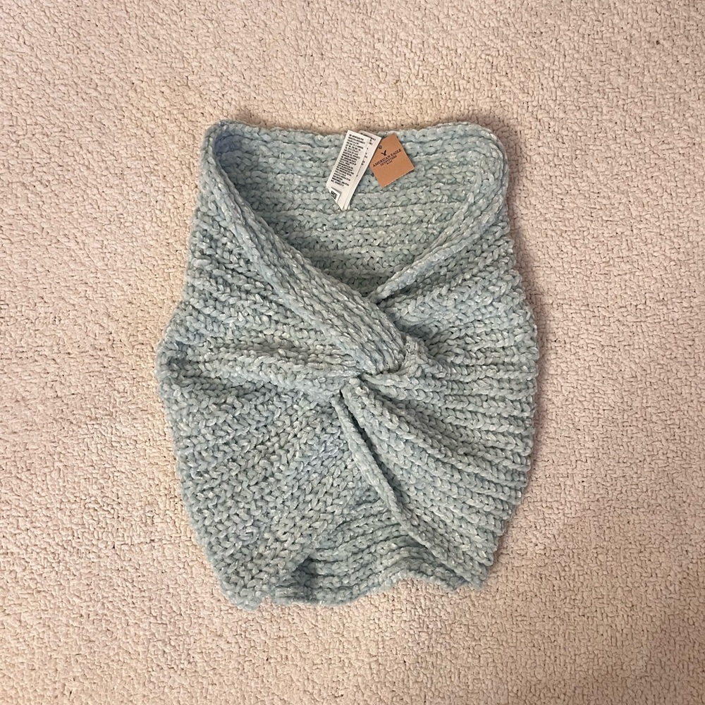 American Eagle Outfitters Soft Blue Twist Scarf